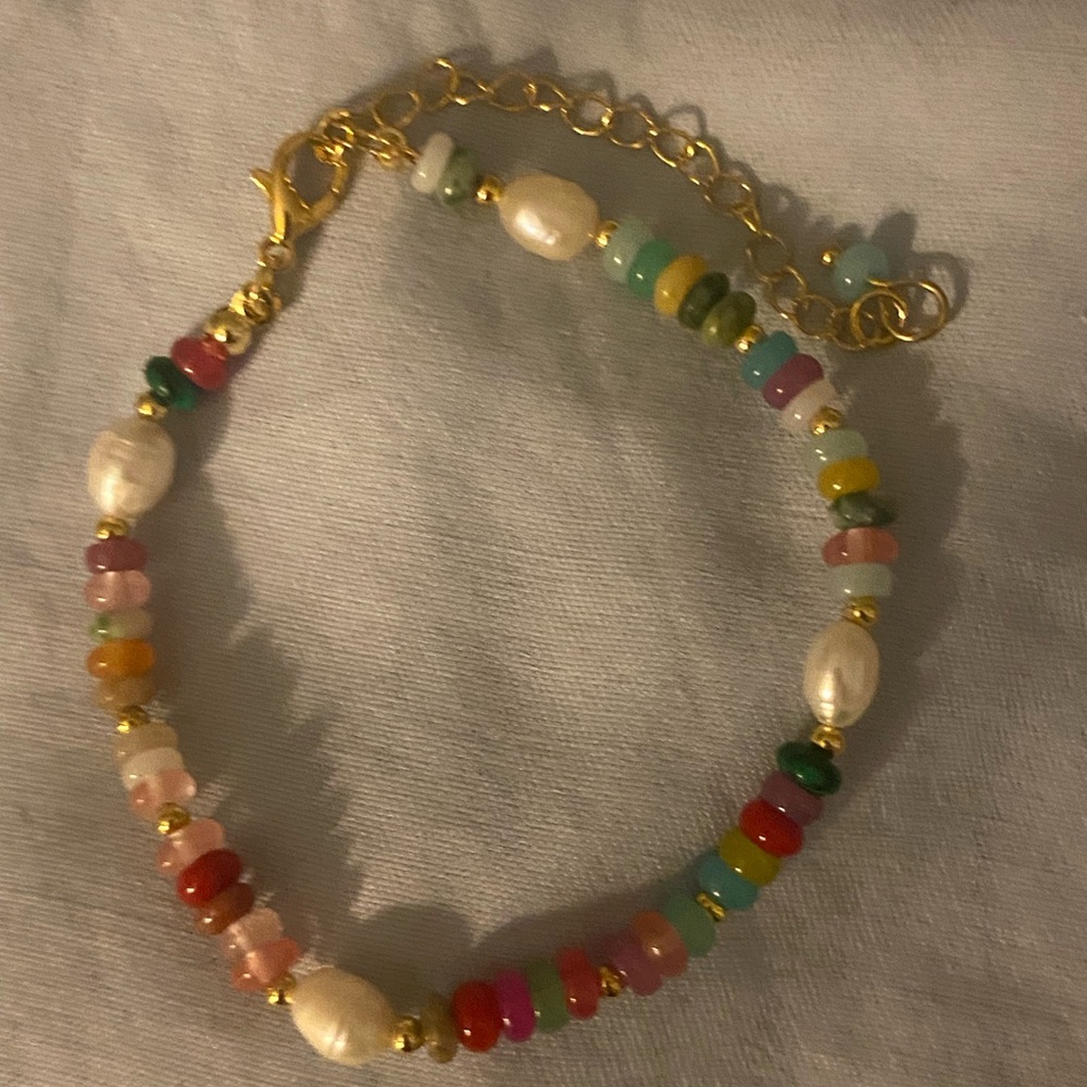 Colorful Beaded Bracelet with Gold Accents